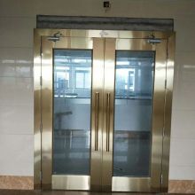 南宁市保平安防火材料厂 优质不锈钢防火门的卓越性能与应用